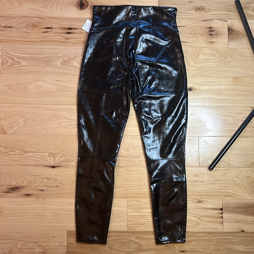 Spanx Black Faux Patent Leather High Rise Leggings |Large